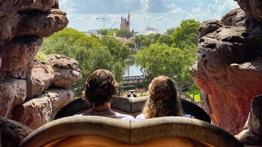 Watch out for Br’er Fox and Br’er Bear behind you! Credits: @batikdesign