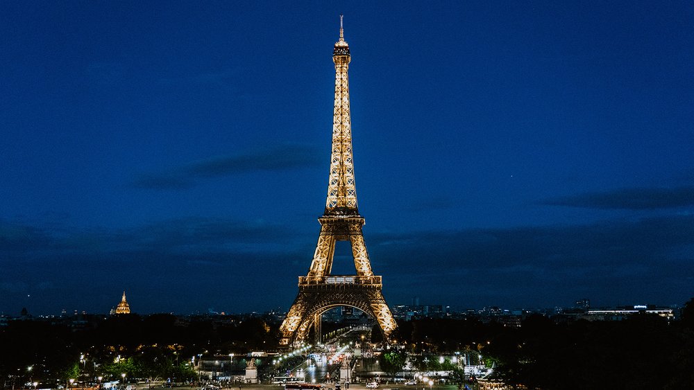 Head to a good viewing spot, like the Place du Trocadero, to get an unobstructed glimpse at the Eiffel Tower. Photo by Xuan Nguyen