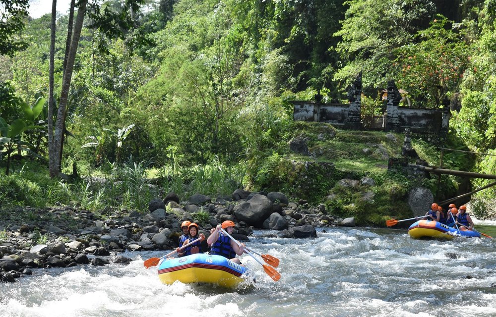 Telaga Waja White Water Rafting 4D3N bali itinerary