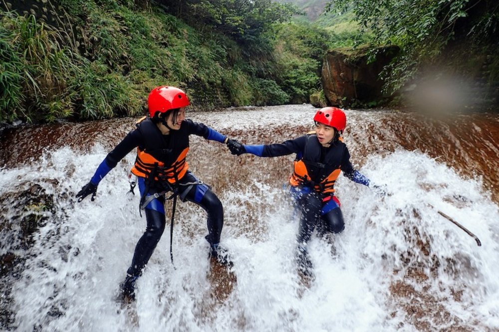 新北瑞芳半屏溪溯溪