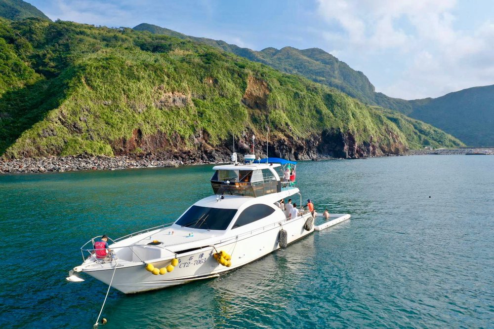 龜山島牛奶湖交通方式