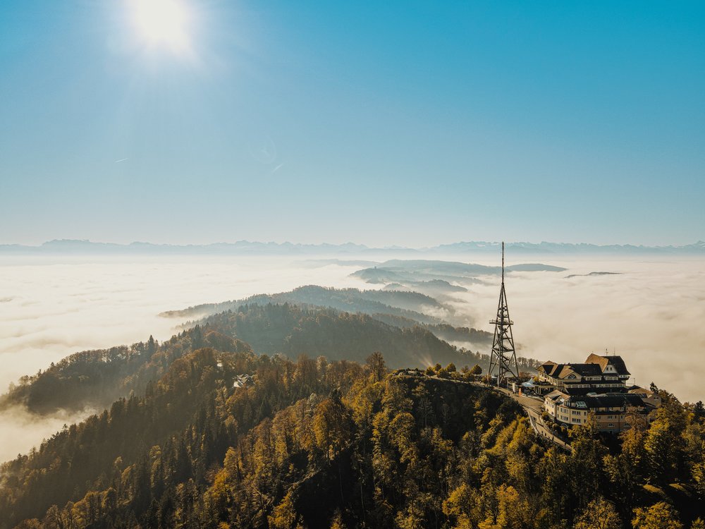 the uetliberg and the lookup mountain on a clear day