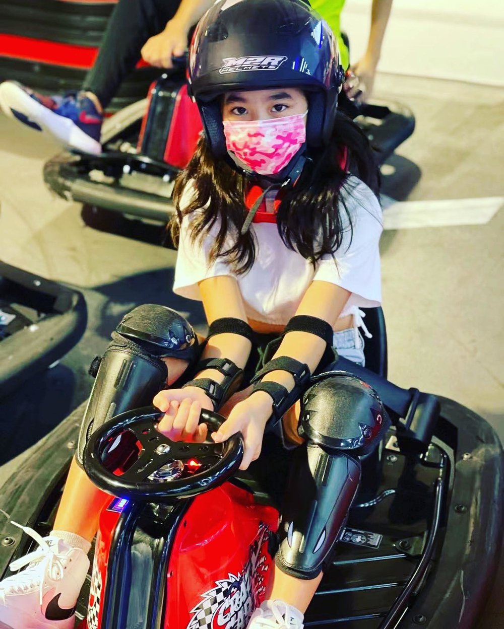 室內遊樂場 愛民18彎賽車