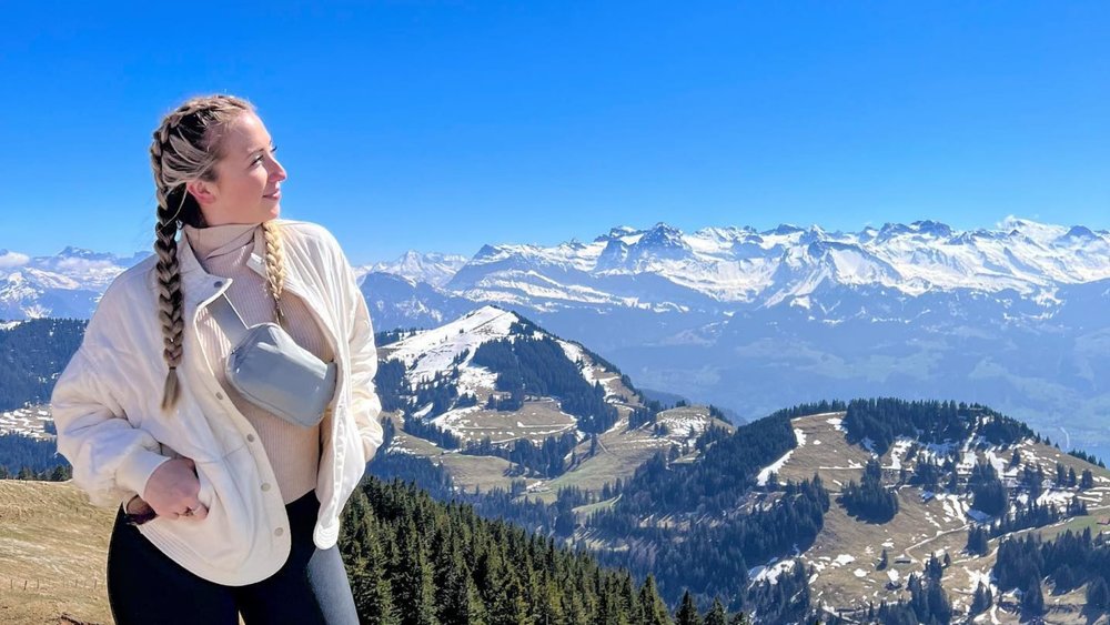 Fall in love with Lucerne’s snow capped peaks. Credit: lizziemcalvin