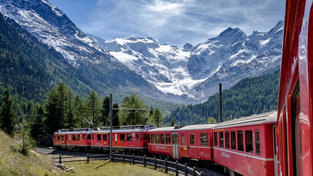 Ride the Bernina Express using your Swiss Travel Pass. Credit: Andreas Stutz