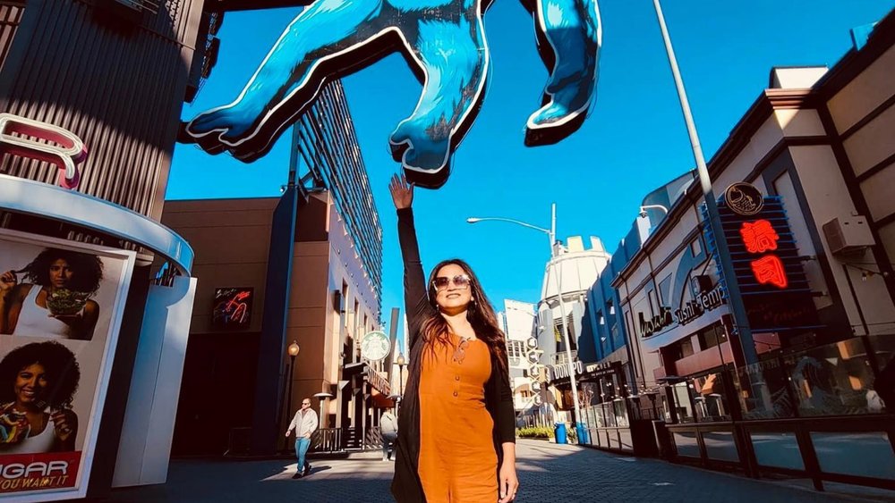 Stroll around the block and you’ll meet the King of the Apes. Image credits: @rowieb_ig on Instagram