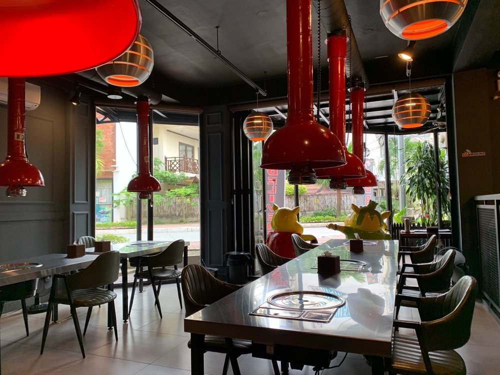 interior of samgyupsal restaurant