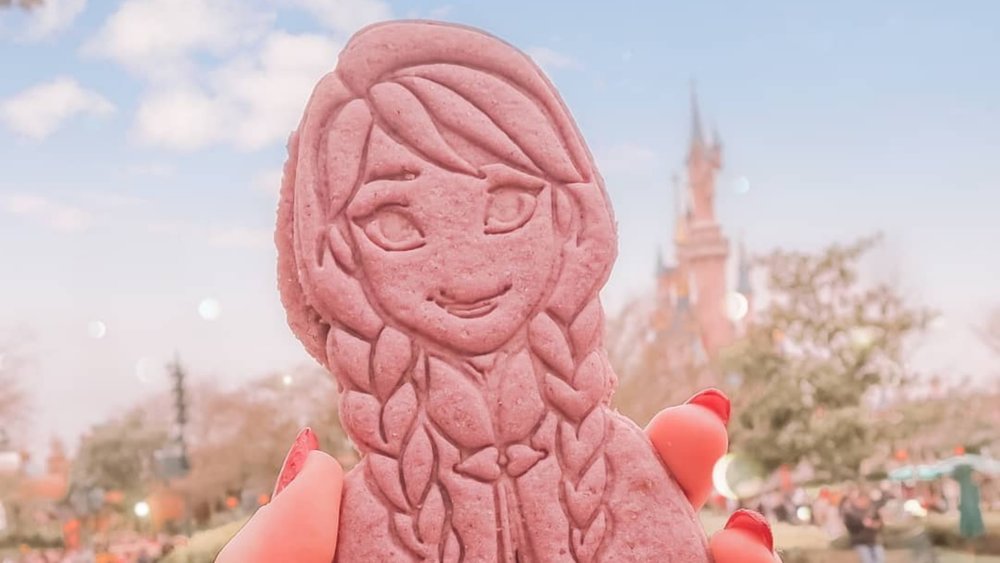 Cookie themes at Cookie Kitchen evolve with the changing seasons Credit: @irismagicaladventures on Instagram