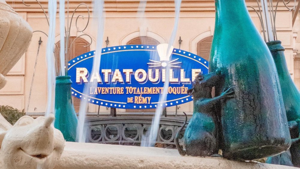 Look for Remy near the fountain before you go on the 4-D ride. Credit: dlpmagic_