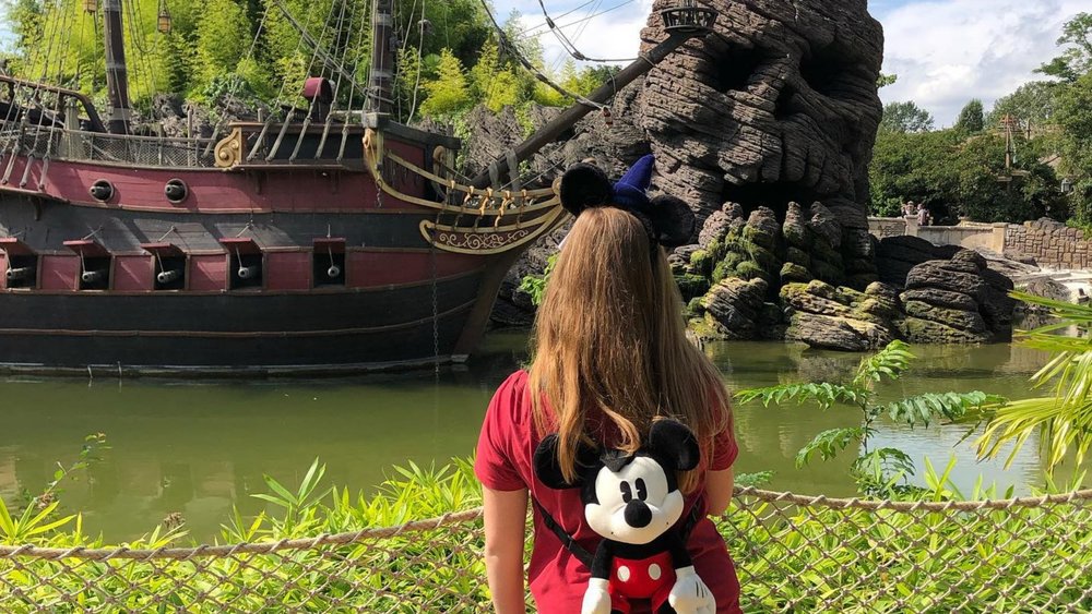 Look for treasure and uncover the secrets of Skull Rock at Adventure Isle. Credit: morgane_rdbgg