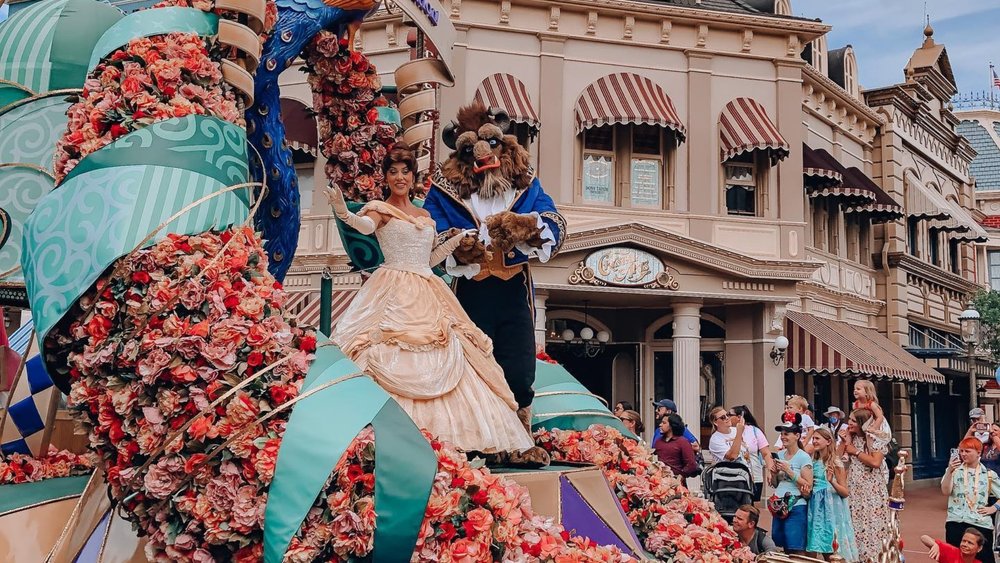 The Festival of Fantasy parade is finally back! Credit: @norakath_ryn on Instagram