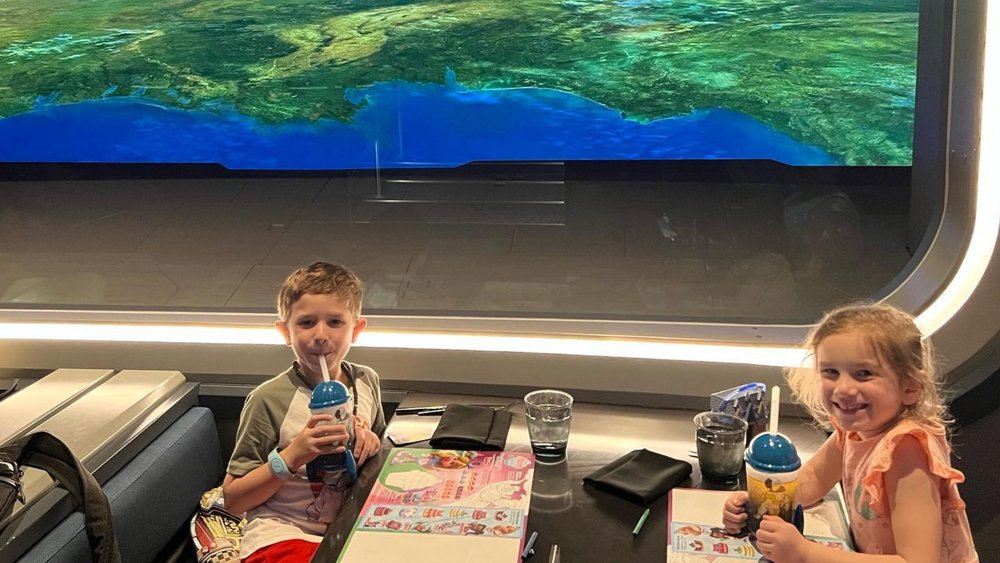 Enjoy the unique intergalactic ambience when Dining at Space 220. Credits: @stonystevex on Instagram