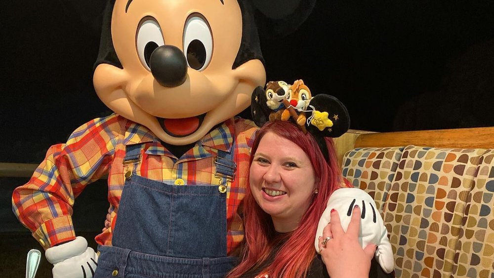 Meet your favourite Disney characters at Garden Grill! Credits: @mrstar666 on Instagram