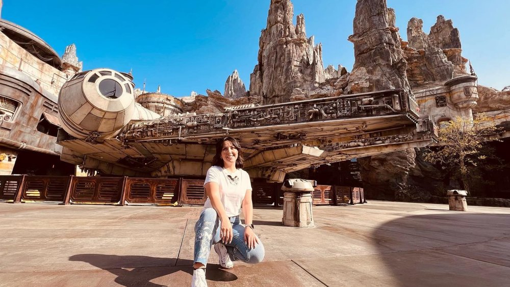 The spires and artefacts of Star Wars: Galaxy’s Edge are reminiscent of the films. Credits: @marlennee___ on Instagram
