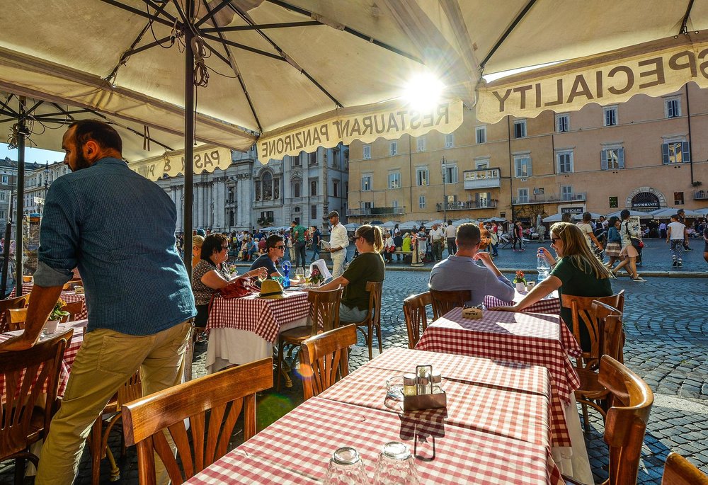 tourist trap restaurant in Rome