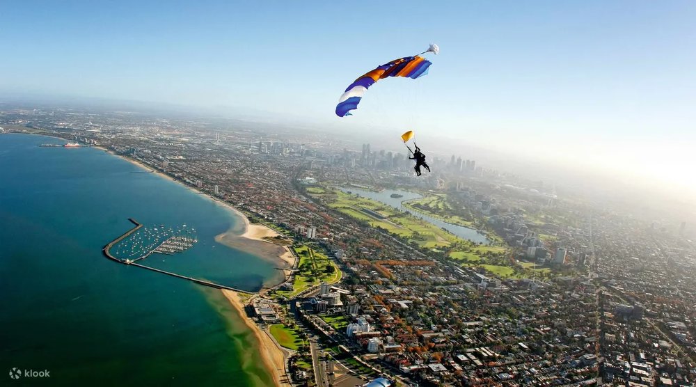 tandem skydive over great ocean road