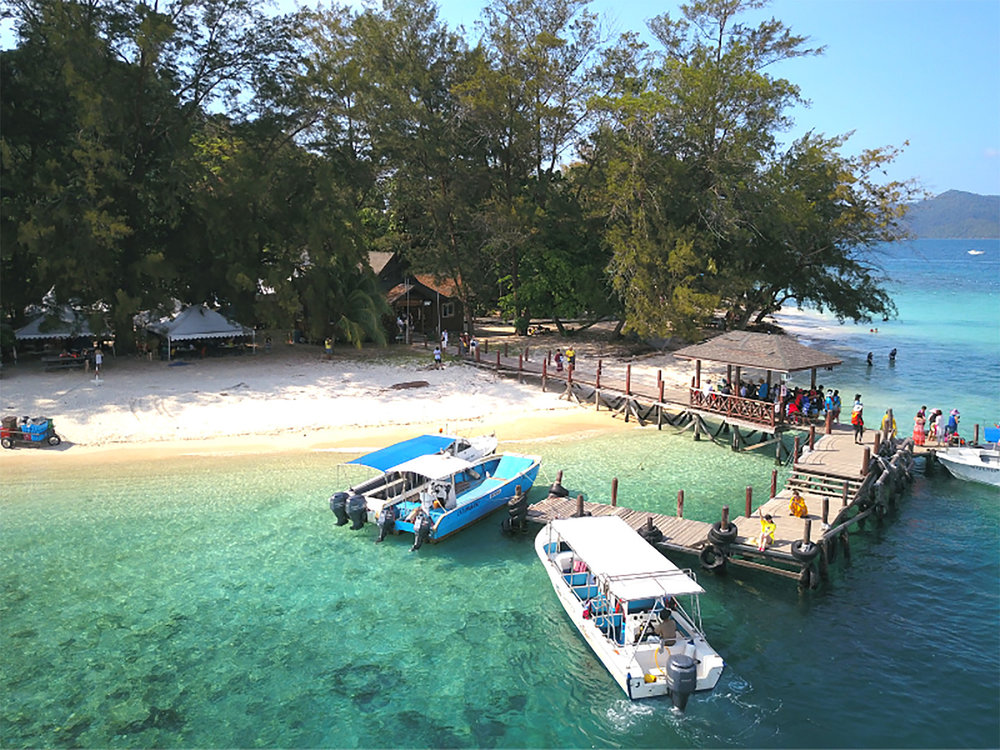 boat transfer to Manukan Sabah island hopping itinerary