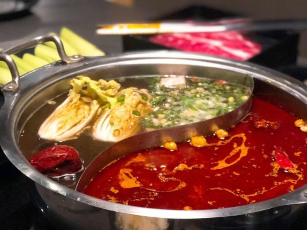 板橋美食：文岩文 岩燒蜀辣鴛鴦鍋