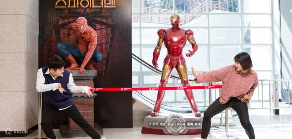 Friends mimicking spider pose