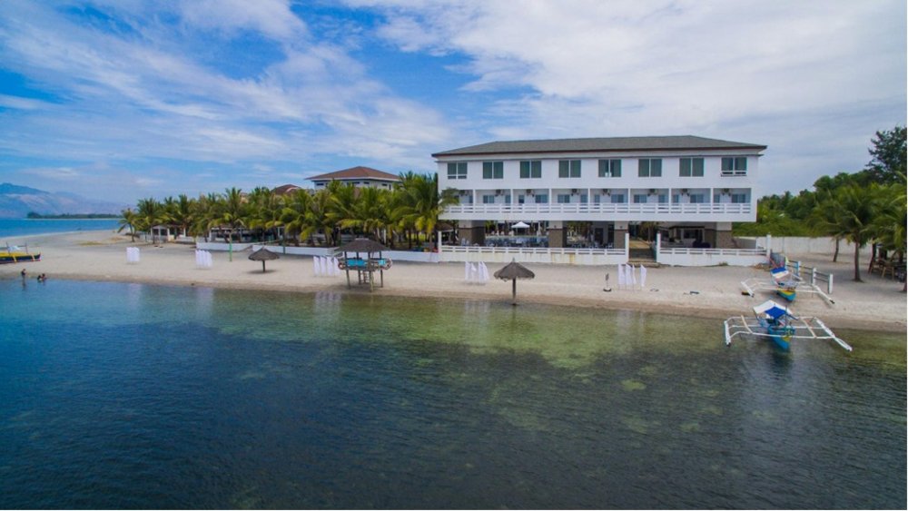 Hotel with a beach view