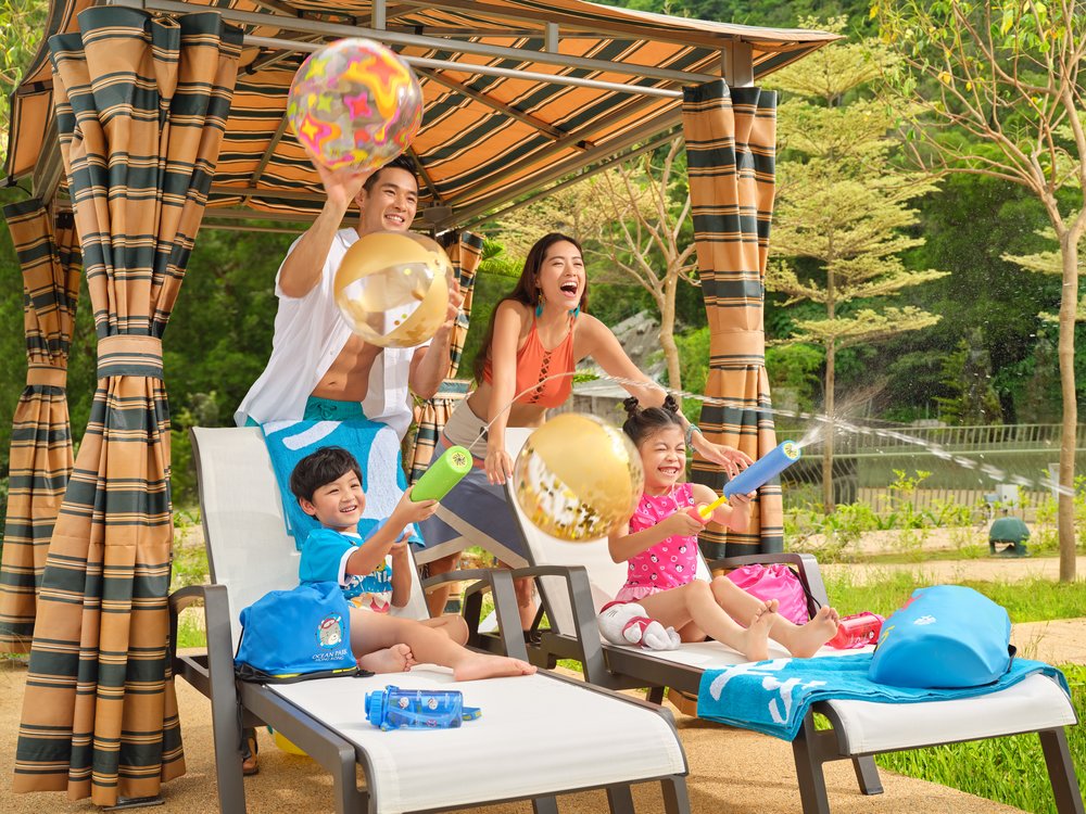 海洋公園水上樂園冒險灣岸激流旅程 映灣小屋 映灣小屋是私隱度極高！