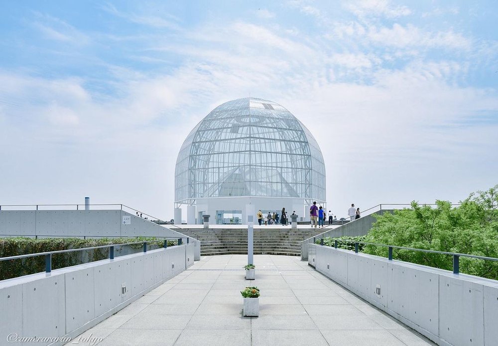 葛西臨海公園 ガラスの建物