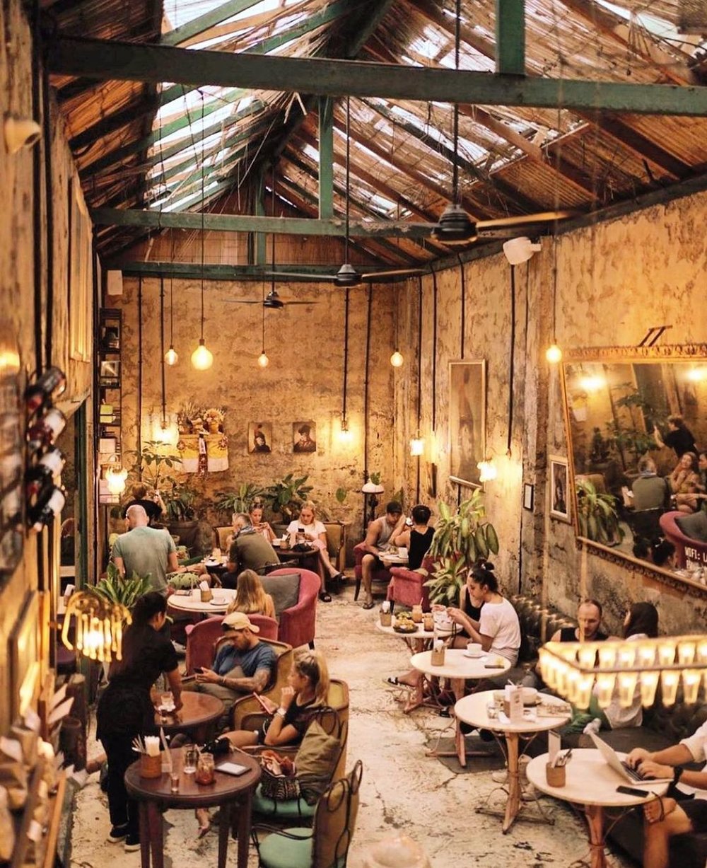 best cafes in bali lazy cats cafe