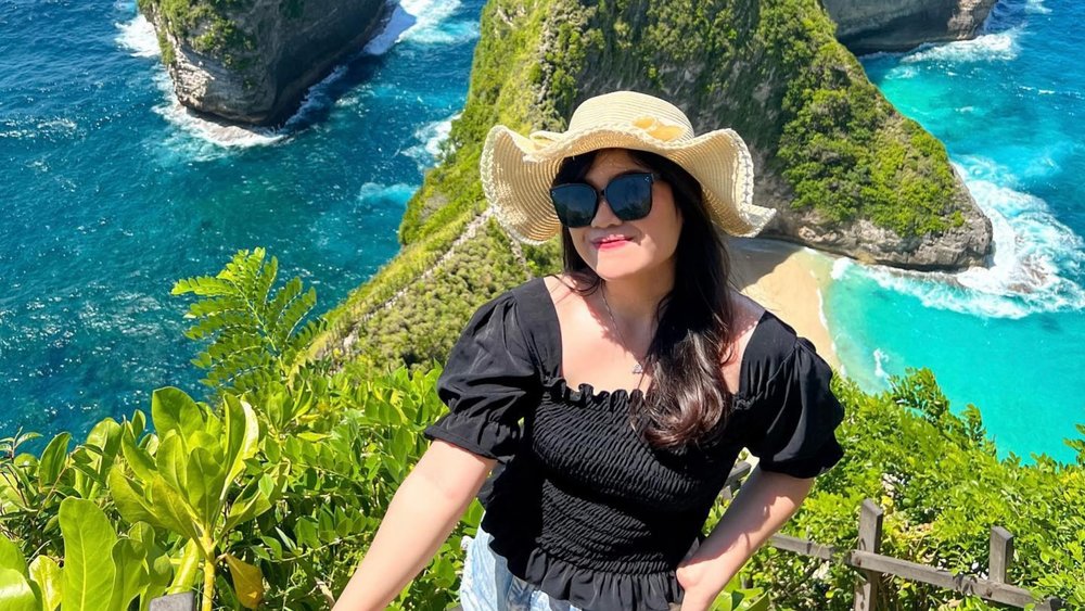 You can’t miss exploring the breathtaking coast of Nusa Penida! Credits: @alleciangeline on Instagram