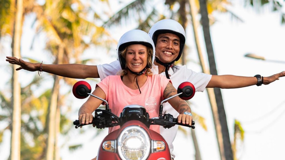 Check out this sweet island ride! Image credits: @uznelelkujuaneserfuju on Instagram