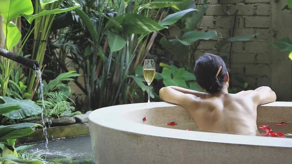 Relish in Balinese nature as you enjoy your long soak. Credits: @spadiubud