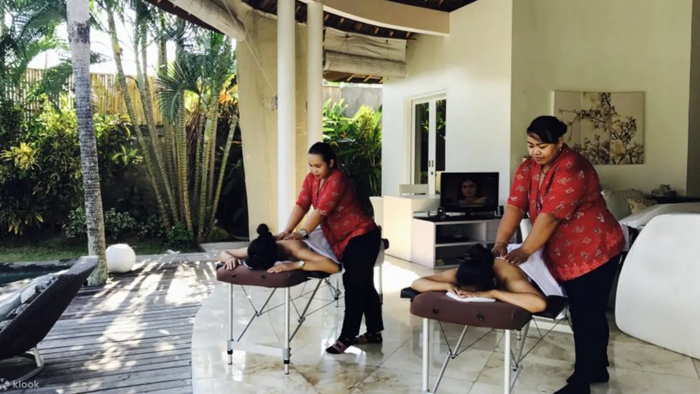 Bid goodbye to travel time—you can have a massage right in your villa!