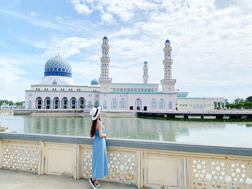 Kota Kinabalu City Mosque sabah