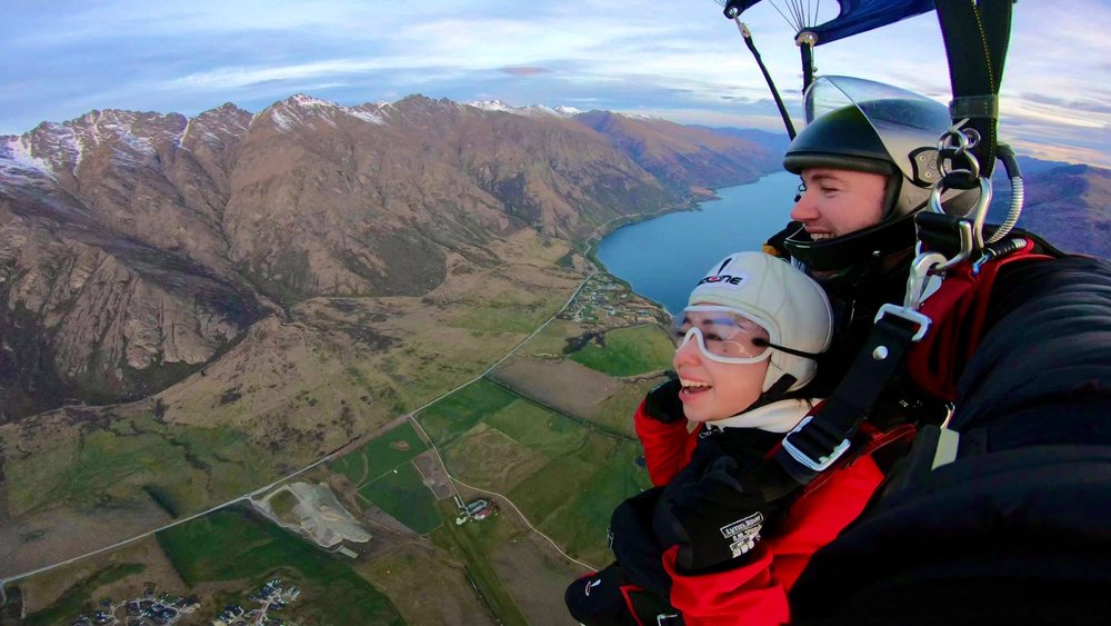 queenstown skydive klook 