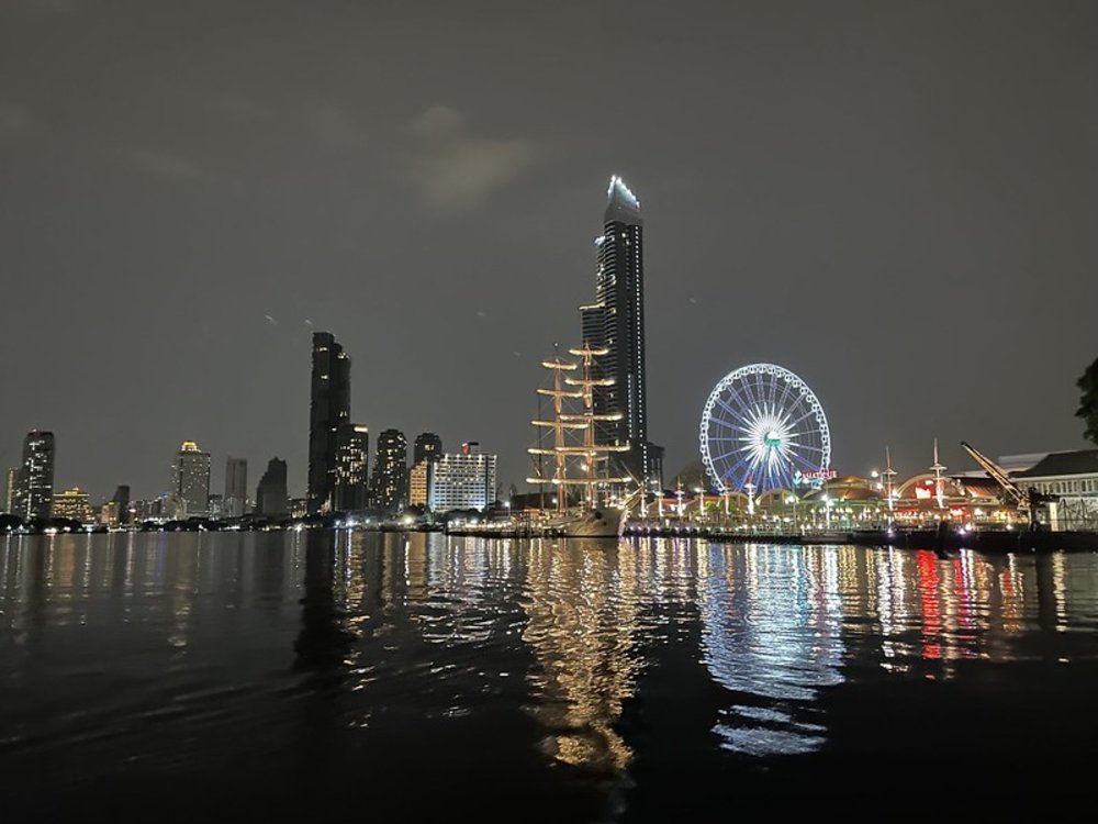 泰國碼頭河濱夜市