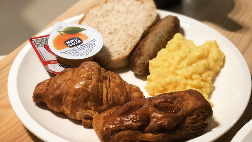 Grab a delicious brekky at the Blossom Lounge before you leave. Credit: thenoisyelephant