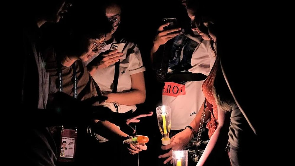 On this tour, you’ll be equipped with candles and ghost-hunting necessities to heighten your experience! 