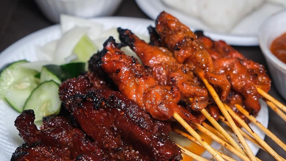 Satay all you want at Lau Pa Sat! Credits: @twofishtums