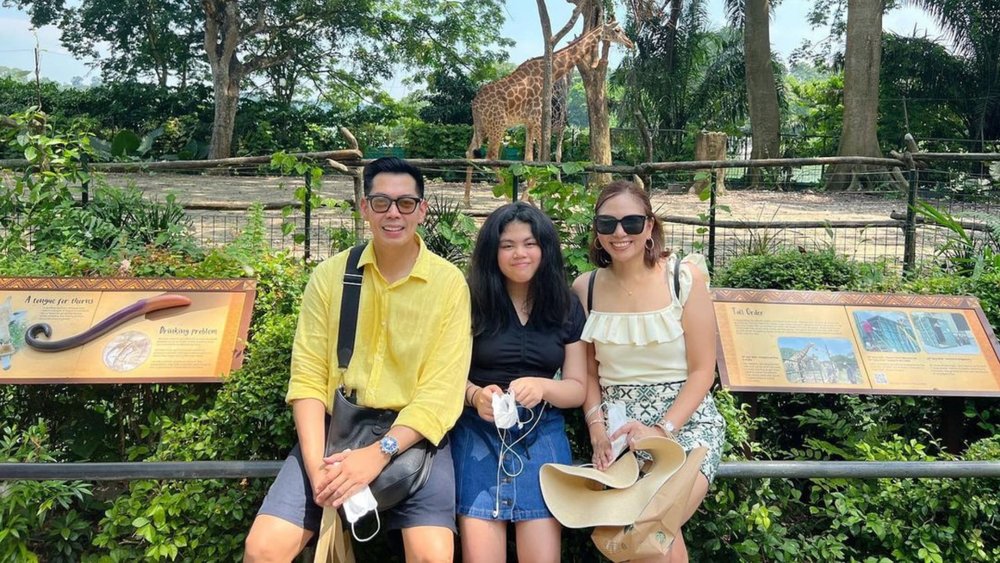 Meet friendly resident animals at Singapore’s zoos and animal sanctuaries. Credits: @mrrus