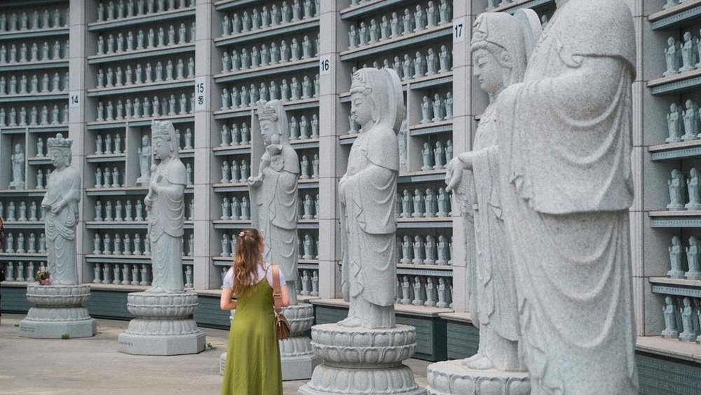 Visit the Bongeunsa Temple, which was constructed back in 794. Credit: chloe.kozlow