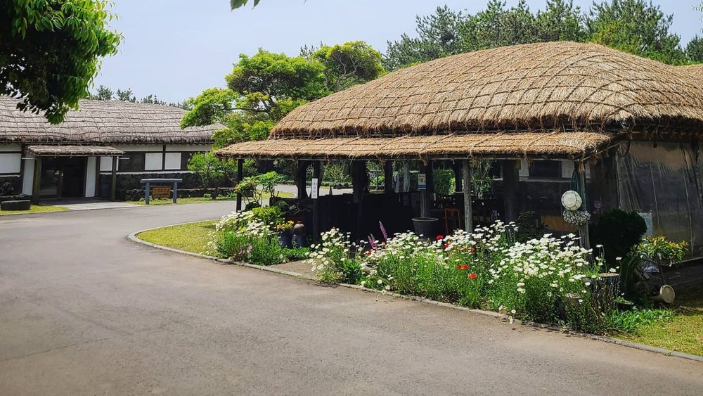 Jeju Folk Village is a key location for Jewel in the Palace. Credits: @jejufolk_village