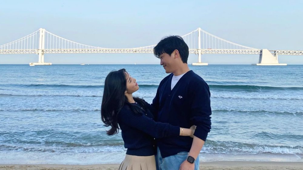 Take home the most postcard-worthy photo at Gwangalli Beach. Image credits: @janjina_ on Instagram