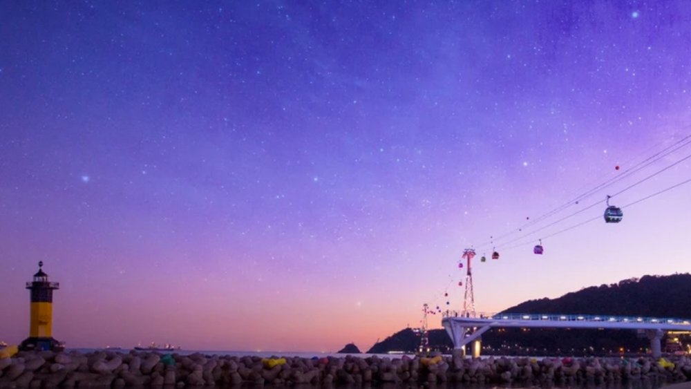 Klook tip: ride during sunset and you’ll be greeted by stunning scenery!