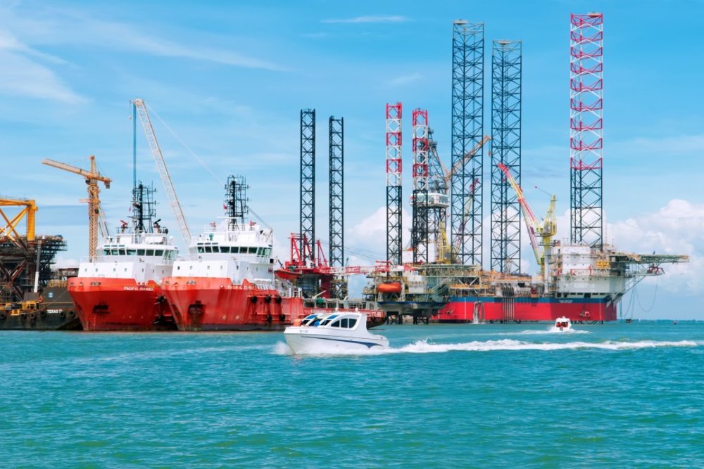 Tour Tham Quan Thành Phố Vịnh Trên Sông – Kinh Đô Dầu Khí