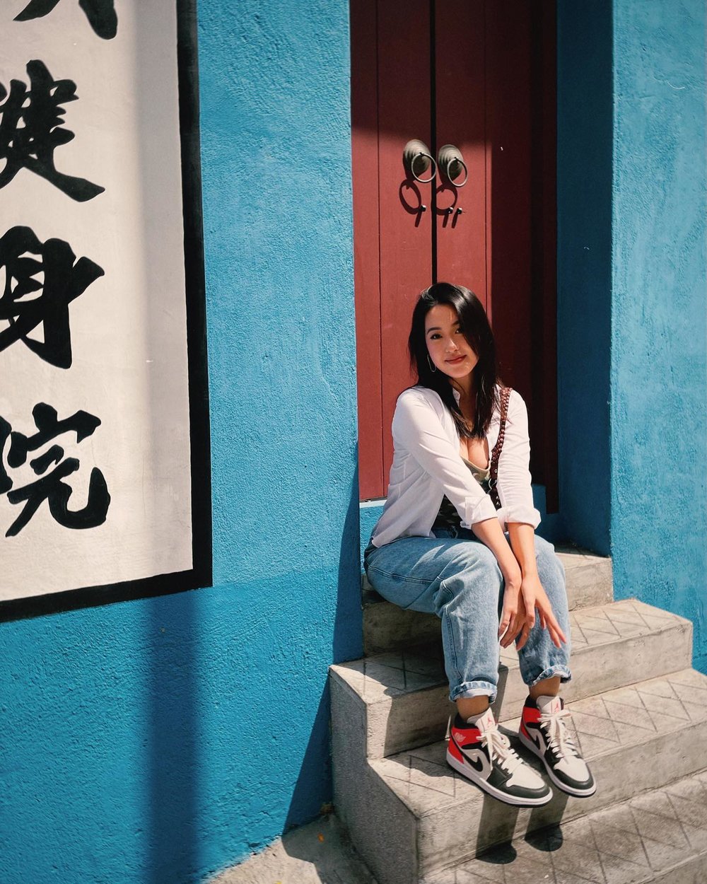 獨特的顏色令到藍屋向來深受文青歡迎來打卡。 (Instagram @polliebebe)