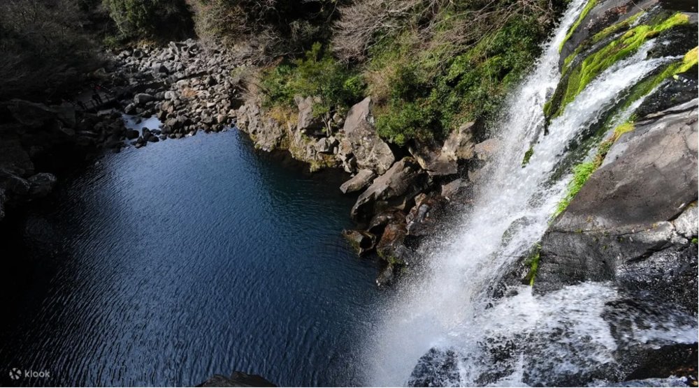 Top view of Cheonjiyeon Falls 