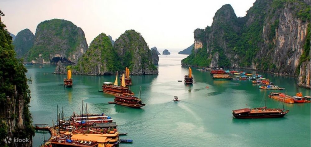 View Ha Long Bay