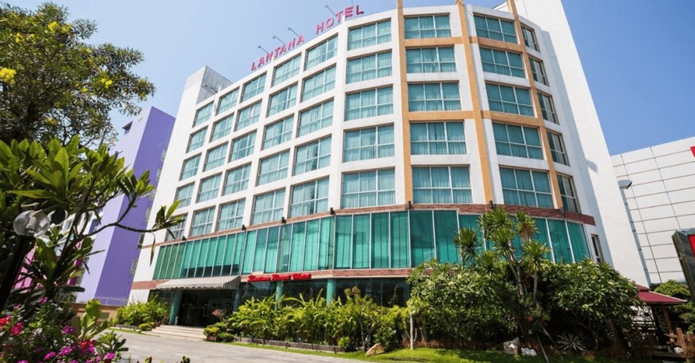 Lantana Resort Hotel
