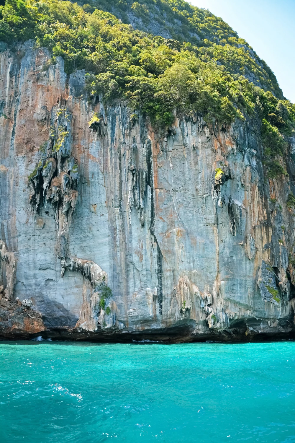 limestone cliff in Krabi