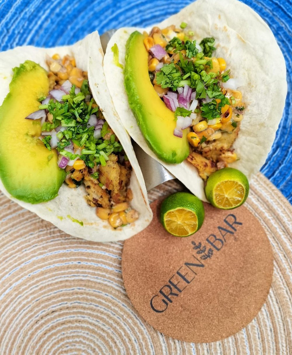 Avocado chicken taco
