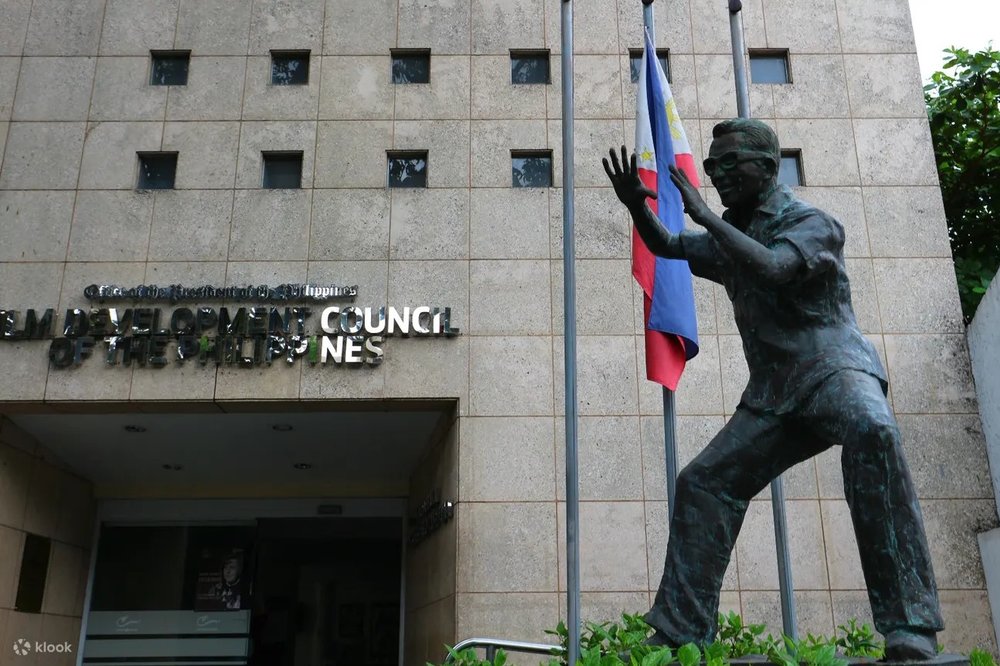 Manila Cinephile Crawl Facade